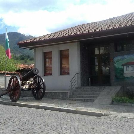 Калчевата Къща Hotel Klisura  Ngoại thất bức ảnh